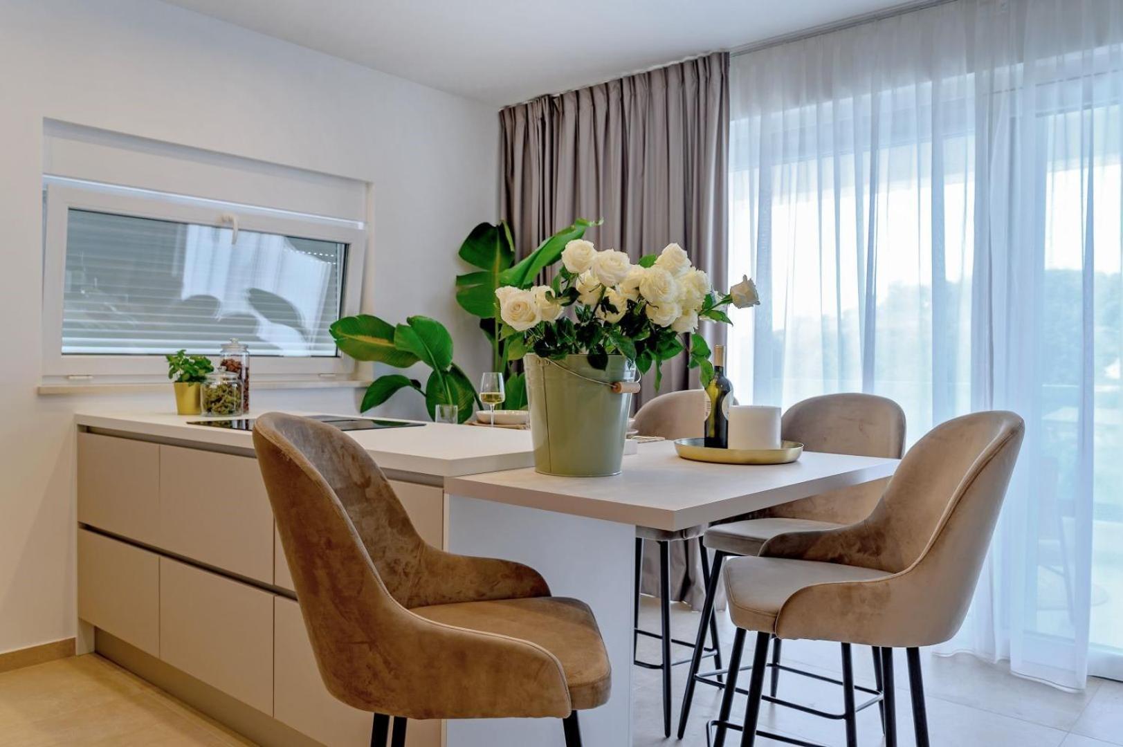 Luxury Villa Del Sogno With Pool, Jacuzzi, Parking 오크루그고른지 외부 사진